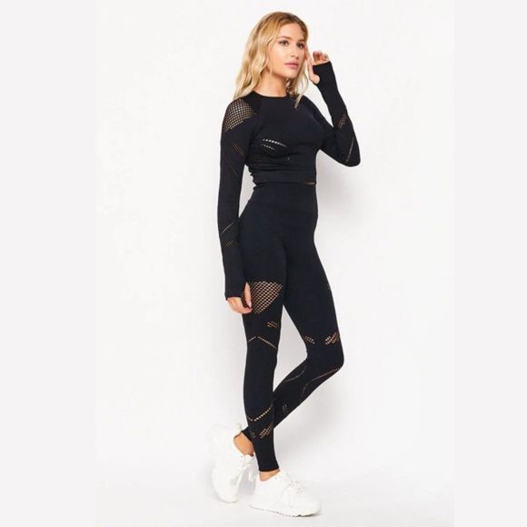 Seamless Macramé Laser Cut Long-sleeved Two Piece Sport Set - Seamless - Picture 3 of 4